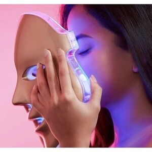 MZ Skin LED Light Therapy Golden Mask Facial Treatment Device Home Spa Open Box
